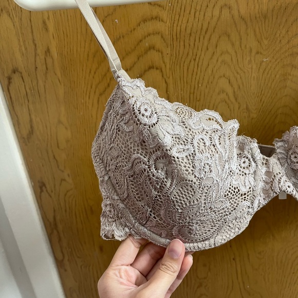 Bra - Picture 3 of 5